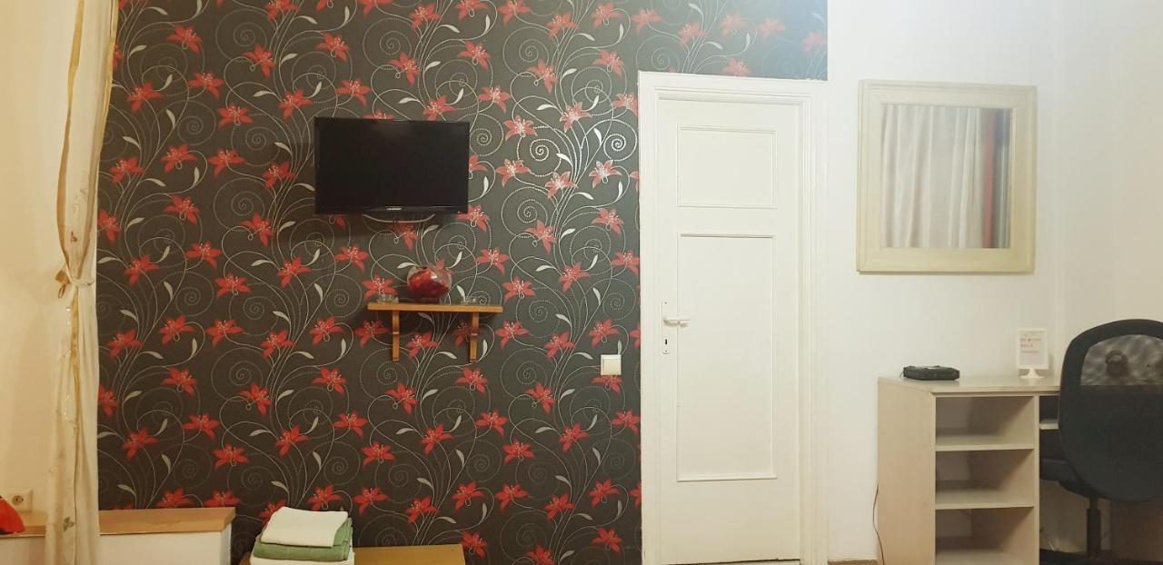 Hospitality Centrum - Nicolae Iorga * Bucarest